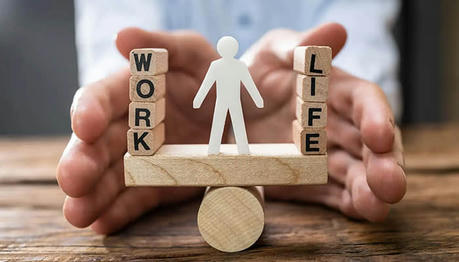 9 Tips for Balancing Work and Life, So You Can Be More Productive and Relaxed