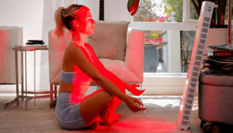 How Red Light Therapy Works? Benefits, Risks and Uses